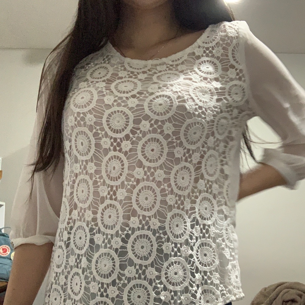 DYNAMITE BLOUSE